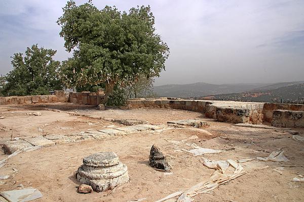 Mar Elias Archaeological Site Welcomes More Than 11,600 Visitors in Eight Months